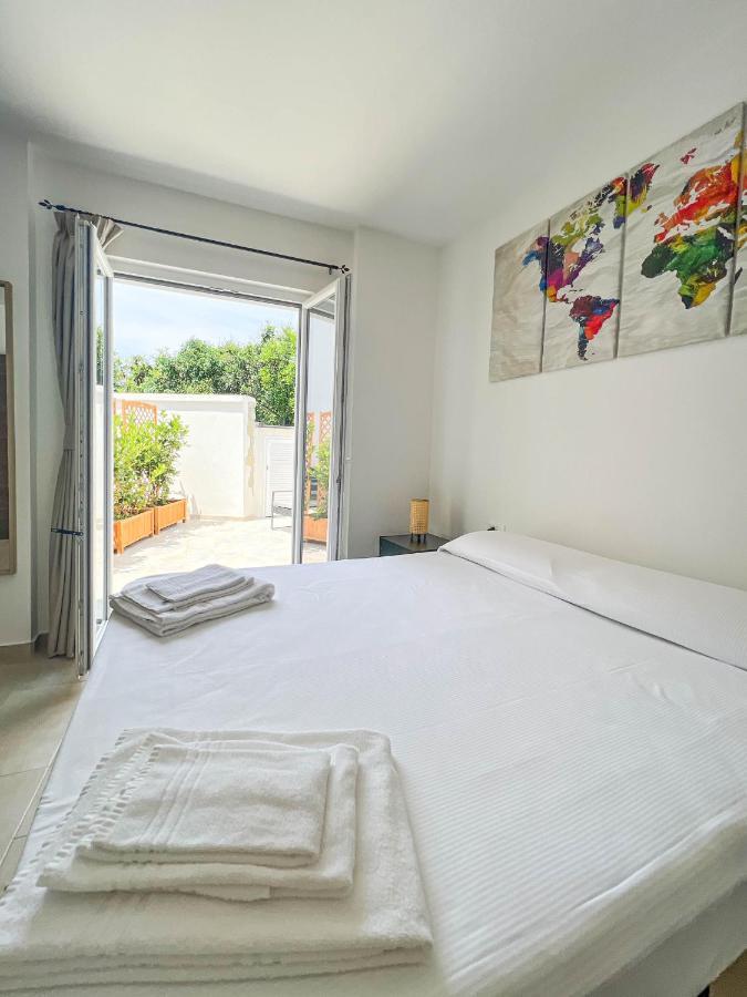 Eg Apartments - Forio D'Ischia Eksteriør billede